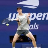 Jannik Sinner a remporté son 2e tournoi du Grand Chelem dimanche à New York KEYSTONE/EPA/JOHN G. MABANGLO